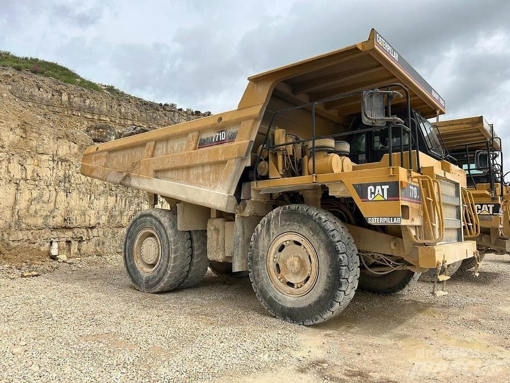 CAT 771D Minitractor de teren