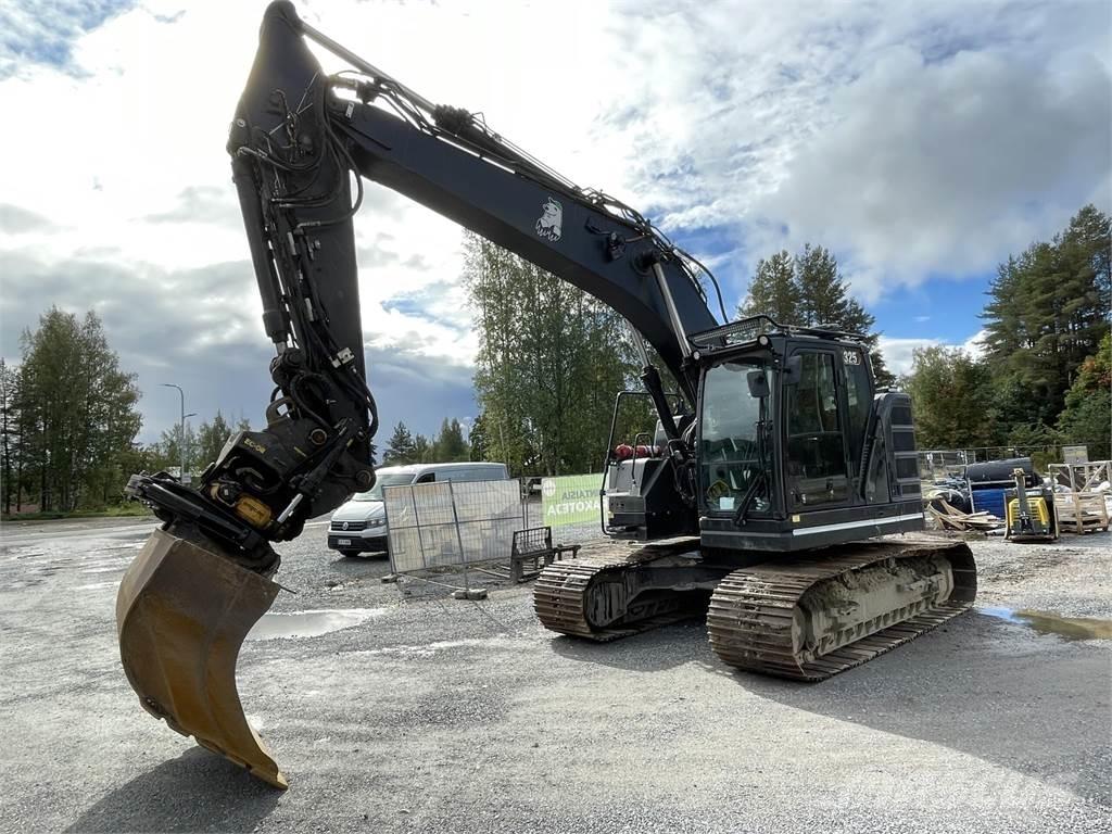 CAT 325 Excavatoare pe șenile
