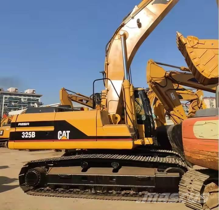 CAT 325 B Excavatoare pe șenile
