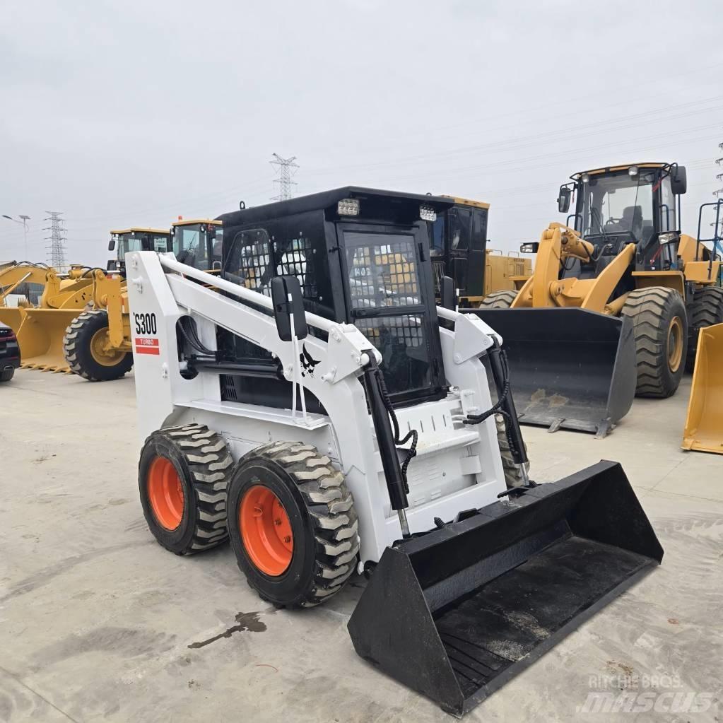 Bobcat S 300 Mini incarcator