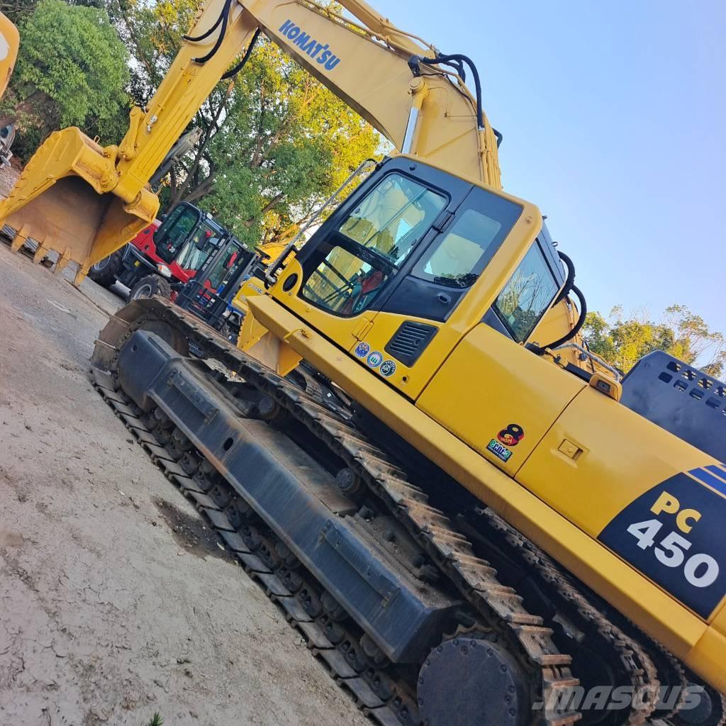 Komatsu PC 450 Excavatoare pe șenile
