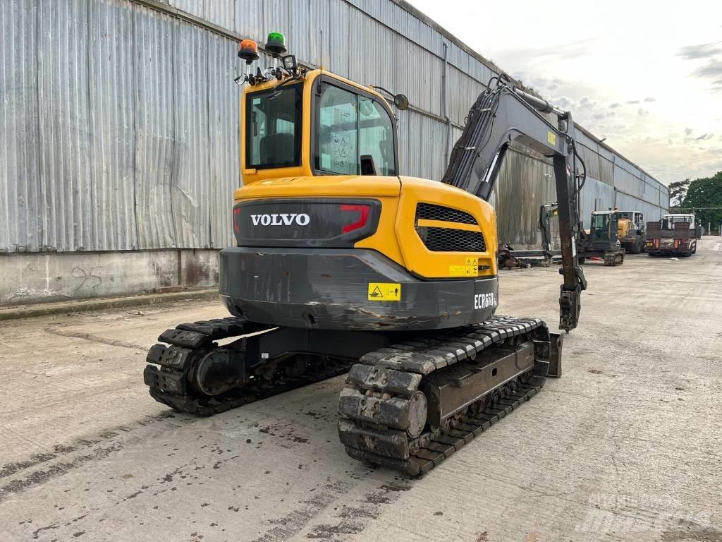 Volvo ECR 88 D Excavatoare 7t - 12t