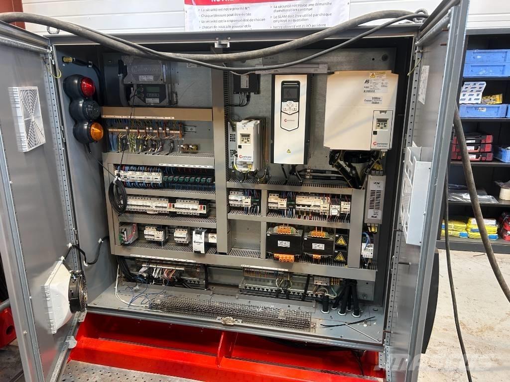 Potain MDT 219 J10 Macarale turn