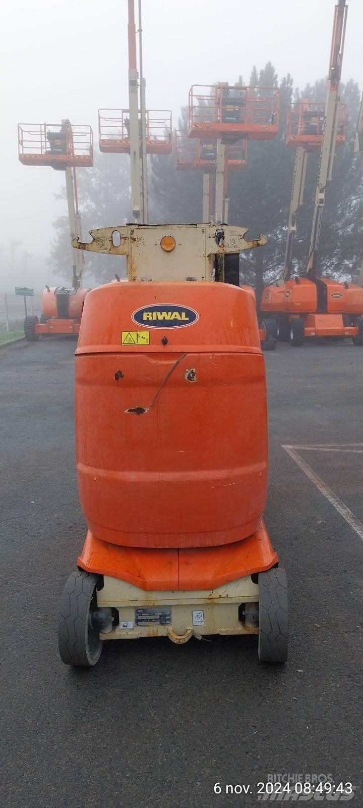 JLG T10E Alte ascensoare si platforme