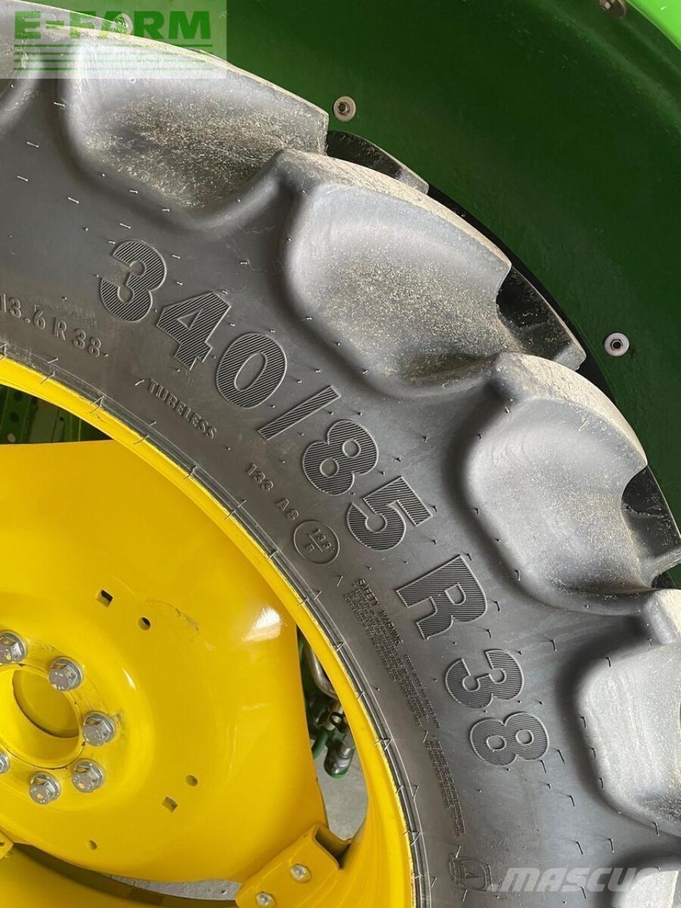 John Deere 5100m Tractoare