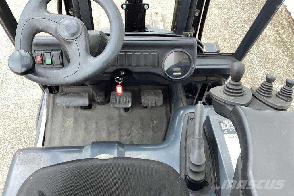 Linde E 18 C Stivuitor electric