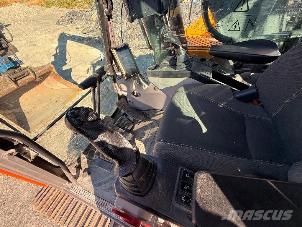Volvo EC220EL Excavatoare pe șenile
