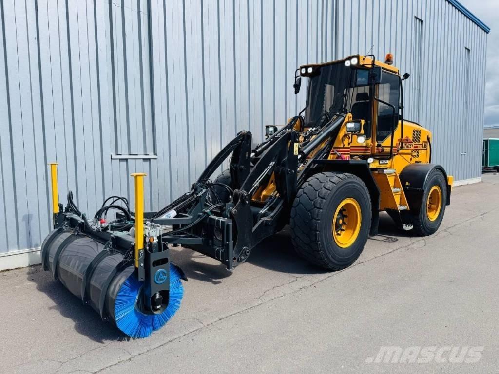 Ljungby L 15 Incarcator pe pneuri