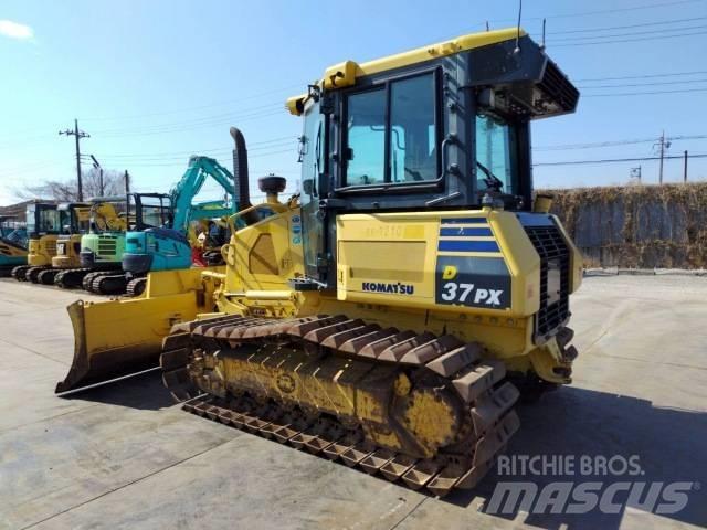 Komatsu D37PX-23 Buldozere pe senile