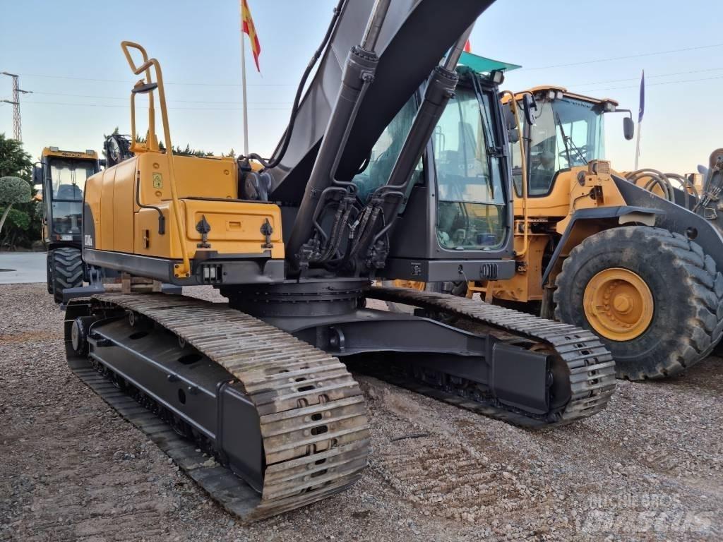 Volvo EC 240 C Excavatoare pe șenile
