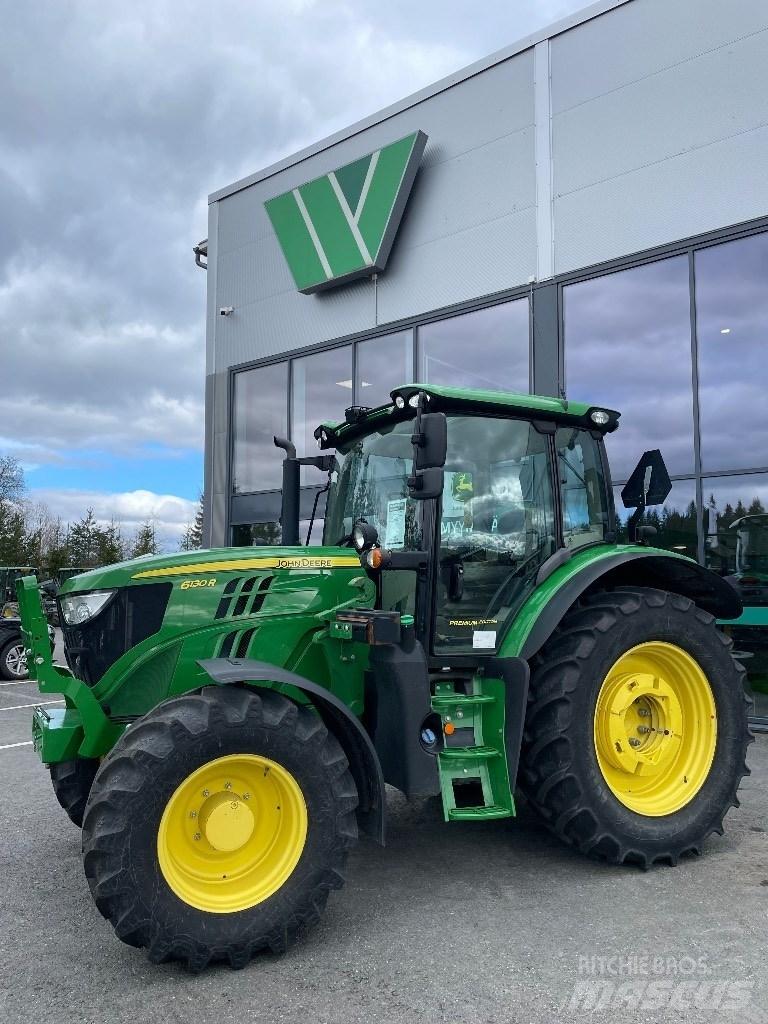 John Deere 6130R Tractoare