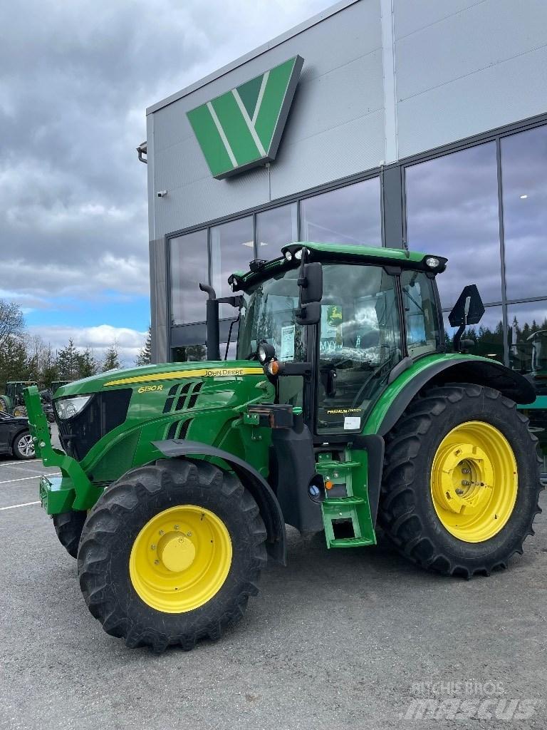 John Deere 6130R Tractoare