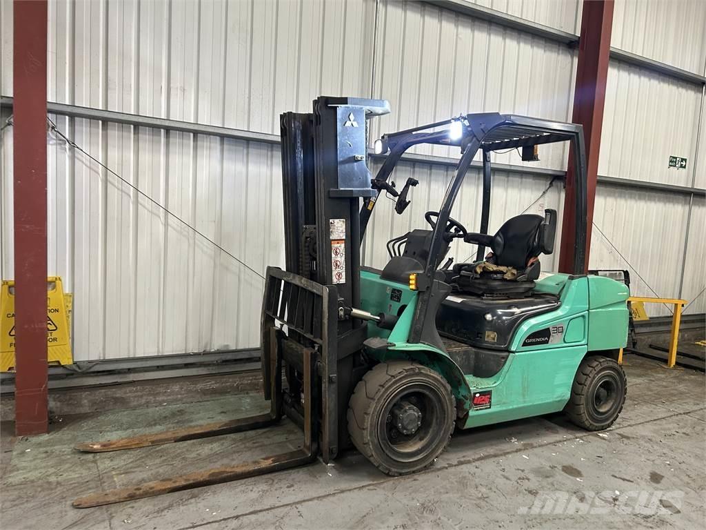Mitsubishi FD30NT Stivuitor diesel