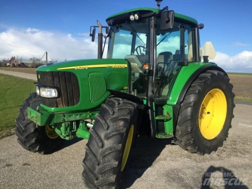 John Deere 6420 S Tractoare