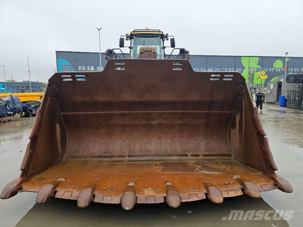 CAT 988 K Incarcator pe pneuri