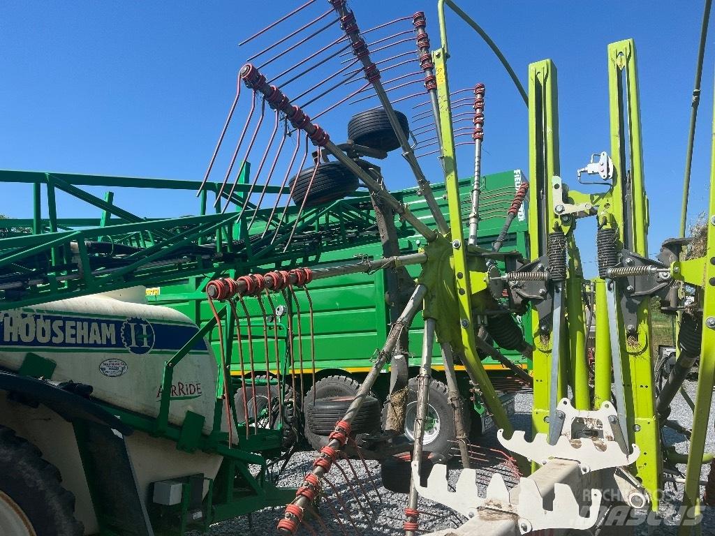 CLAAS Liner 2800 Greble