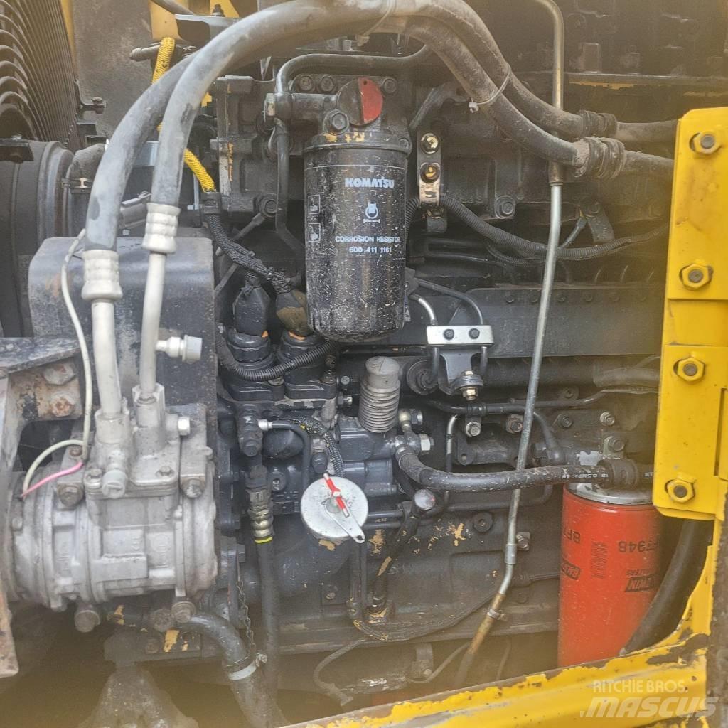 Komatsu WA500 Incarcator pe pneuri