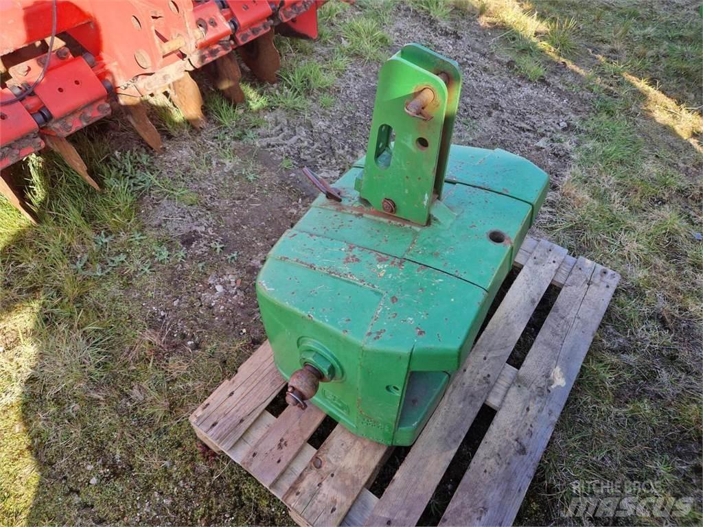 John Deere 900 kg Alte accesorii tractor