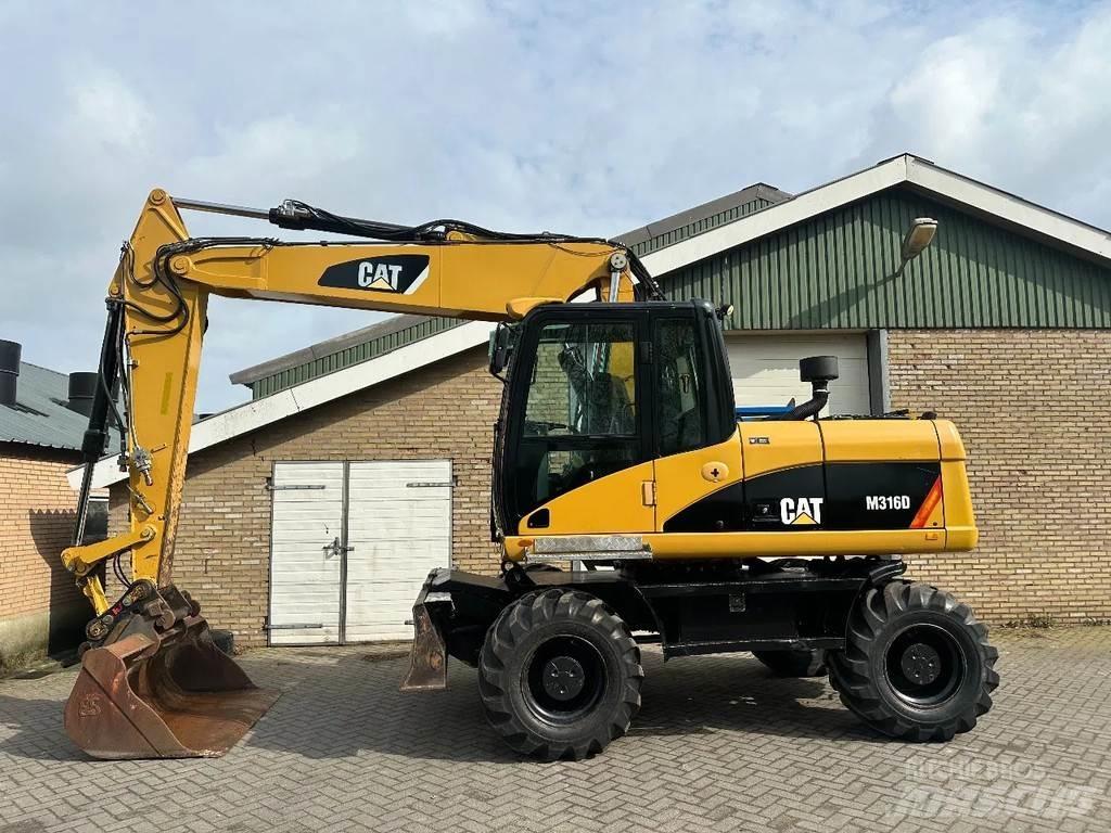 CAT M316D Excavatoare cu roti