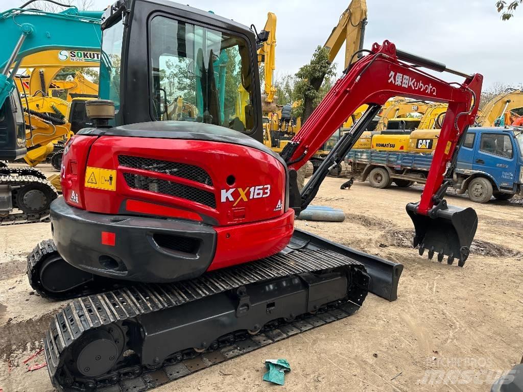 Kubota 163 Excavatoare pe șenile
