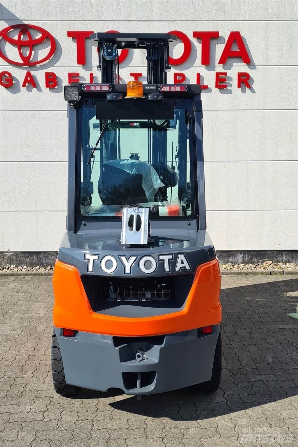 Toyota 52-8FDJF35 Stivuitor diesel