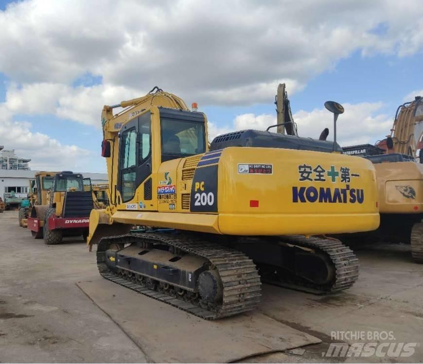 Komatsu pc220-8 Excavatoare pe șenile
