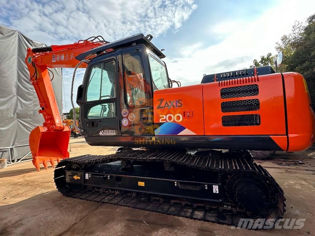 Hitachi EX 200 Excavatoare pe șenile
