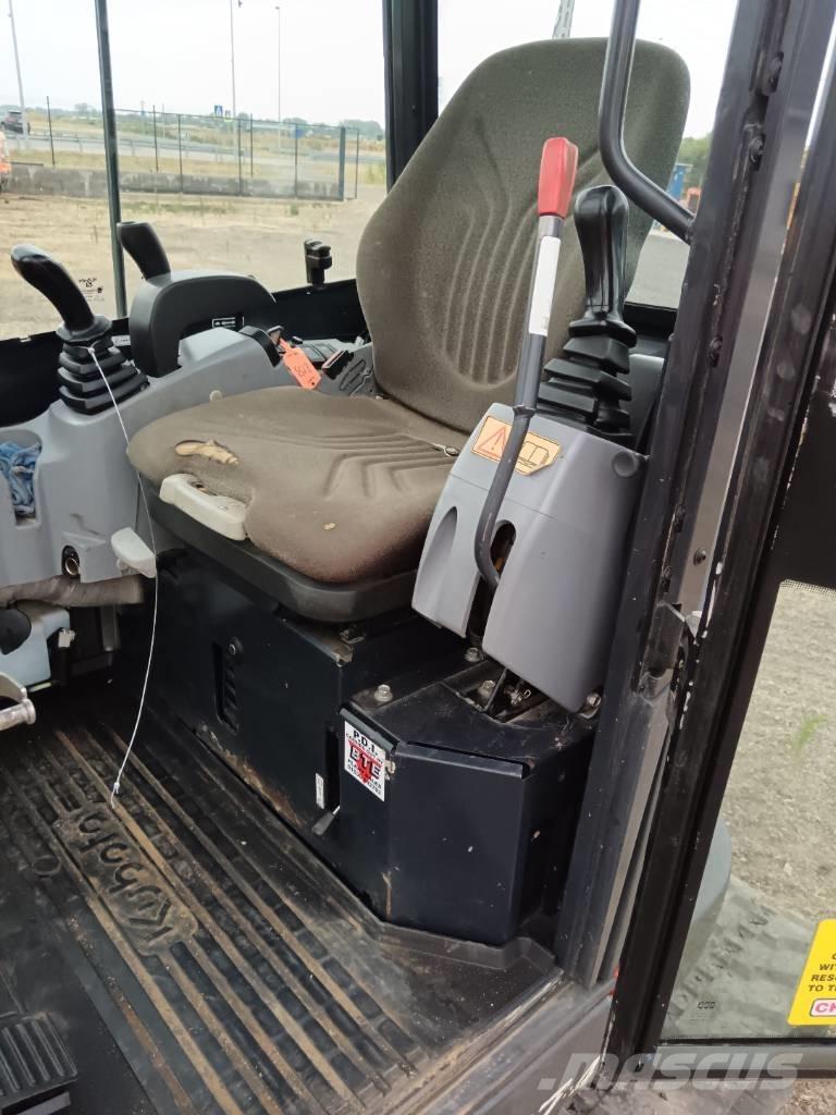 Kubota U 27-4 Mini excavatoare < 7t