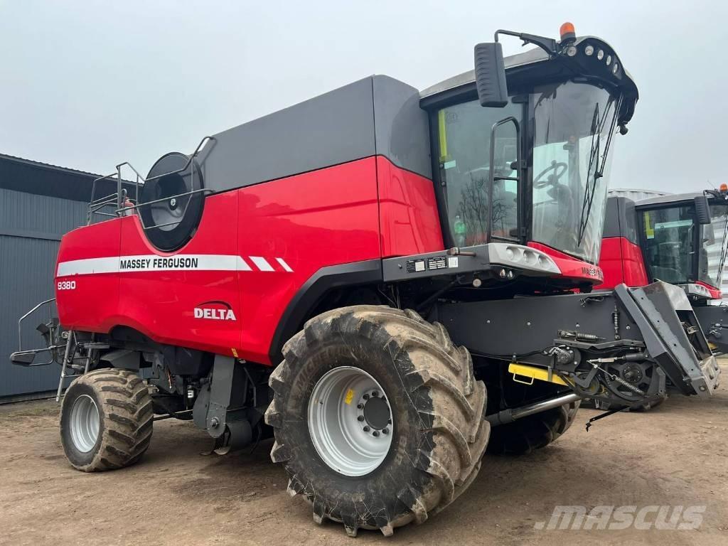 Massey Ferguson 9380 Combine de secerat