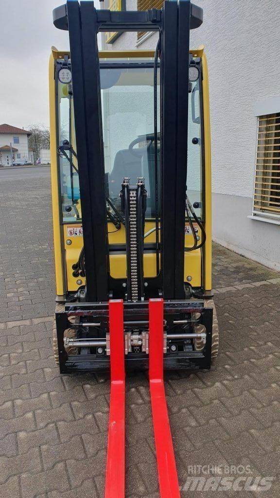 Hyster J1.6XNT Stivuitor electric