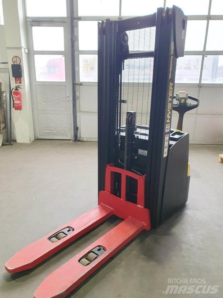 Hyster S 1.4 Transpaleta manuala