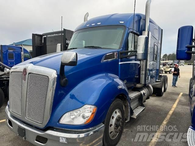 Kenworth T 680 Autotractoare