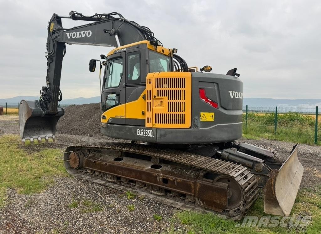 Volvo ECR235DL Excavatoare pe șenile
