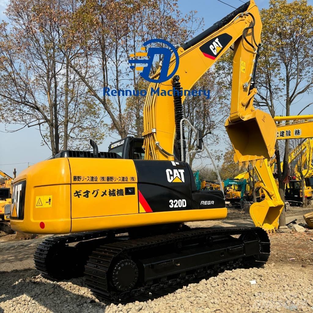 CAT 320D Excavatoare pe șenile
