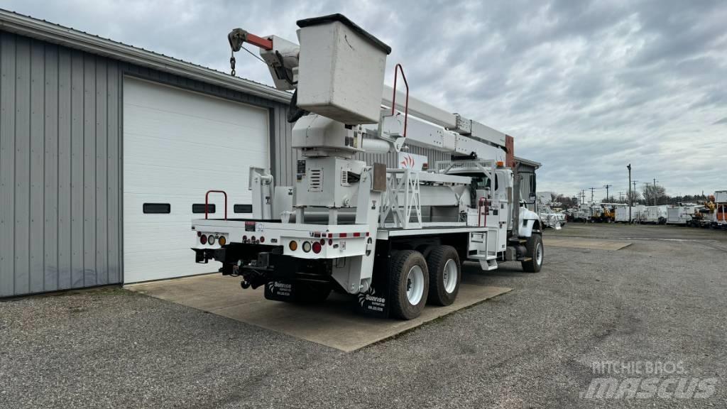Altec A77-TE93 Platforme aeriene montate pe camion