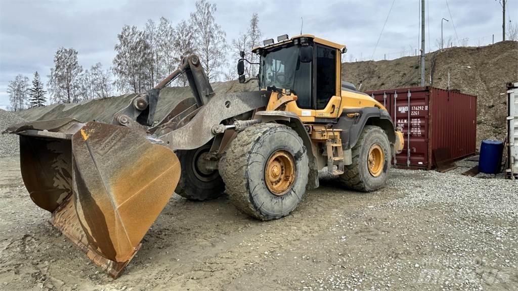 Volvo L120H Incarcator pe pneuri