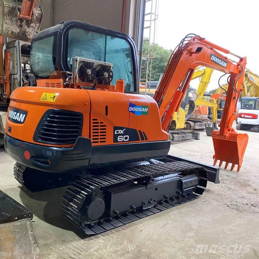 Doosan DX 60-9 C Excavatoare pe șenile

