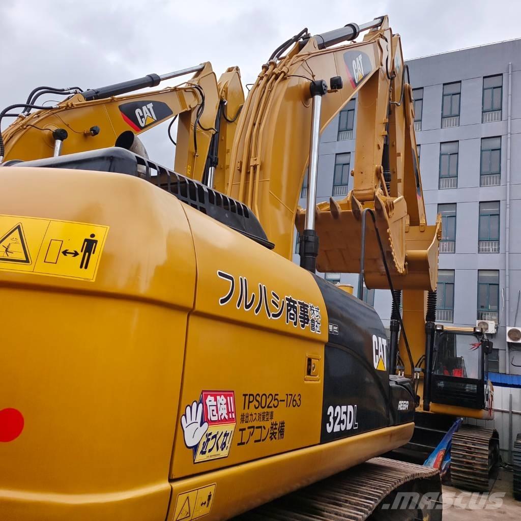 CAT 325 D Excavatoare pe șenile
