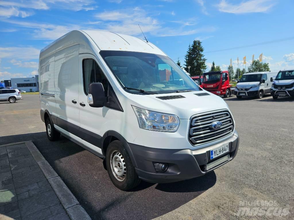 Ford Transit Utilitara