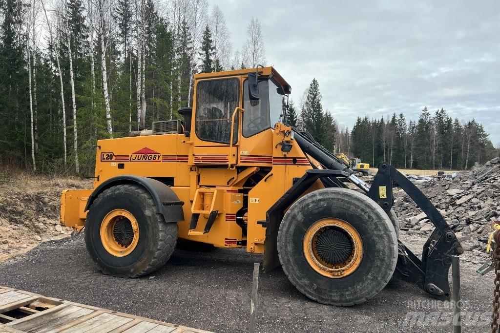 Ljungby L 20 Incarcator pe pneuri