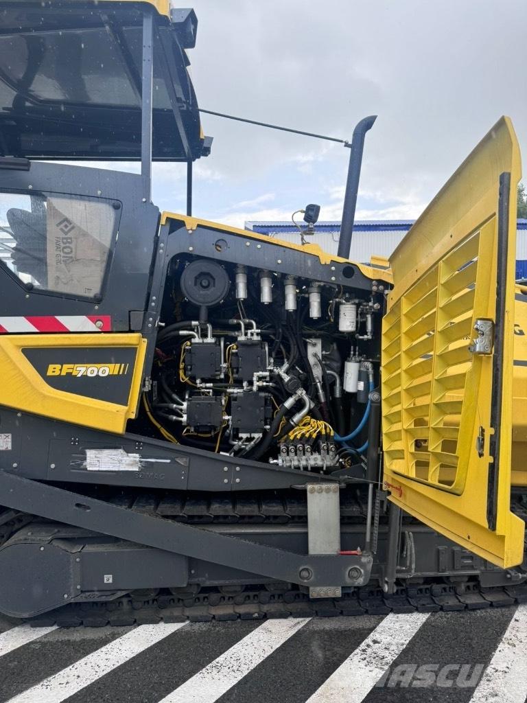 Bomag BF 700 C-3 L Pavatoare asfalt