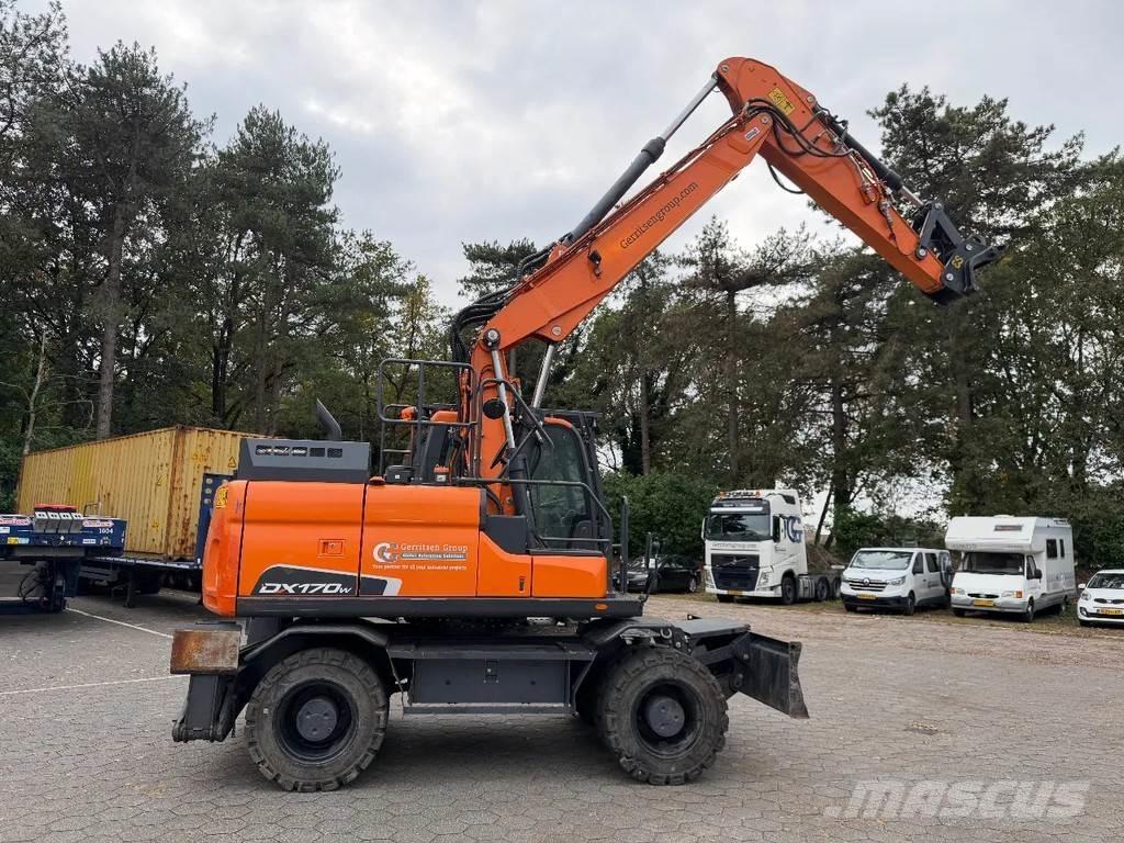 Doosan DX170W-5 Excavatoare cu roti
