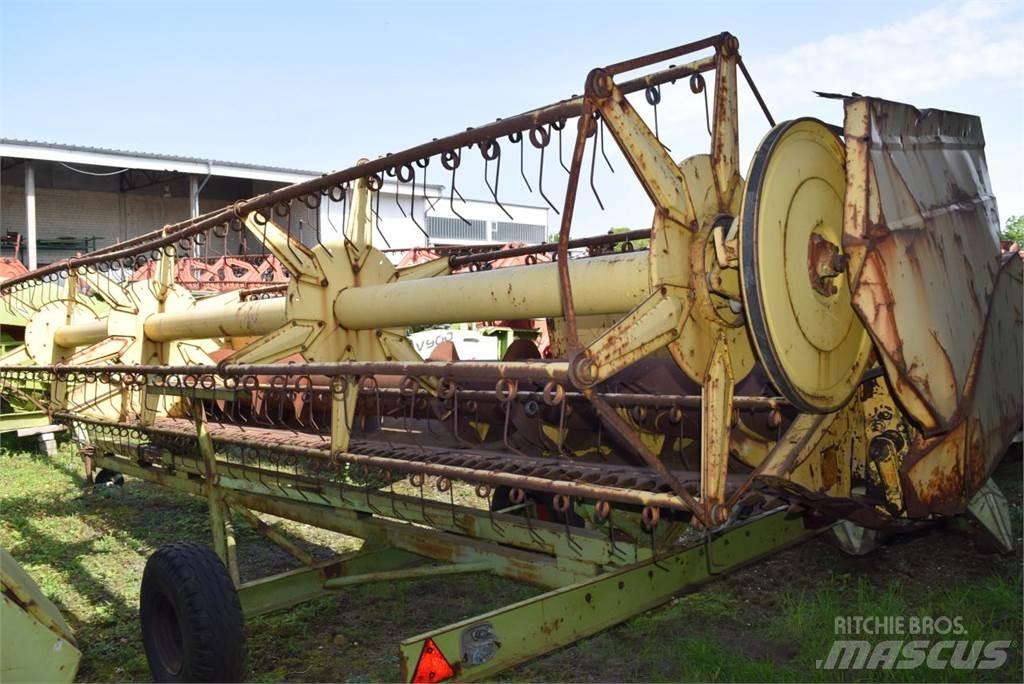 New Holland TF 42 Combine de secerat
