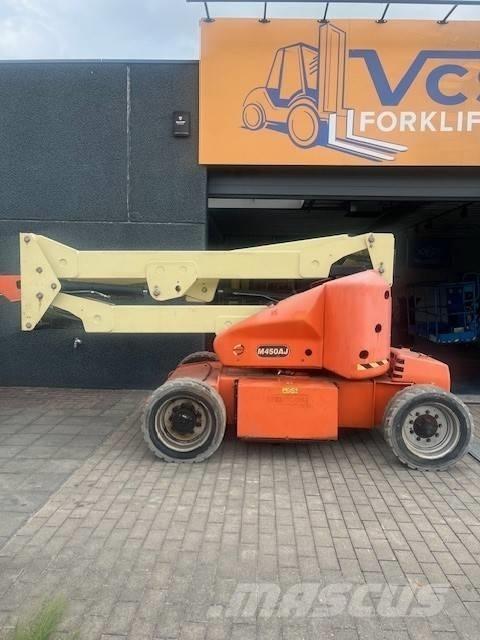 JLG M 450 AJ Nacele cu brat articulat