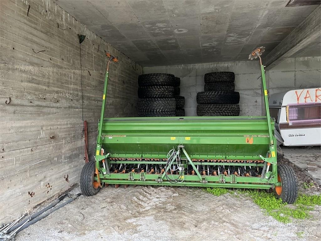 Amazone D9-40 Super Perforatoare