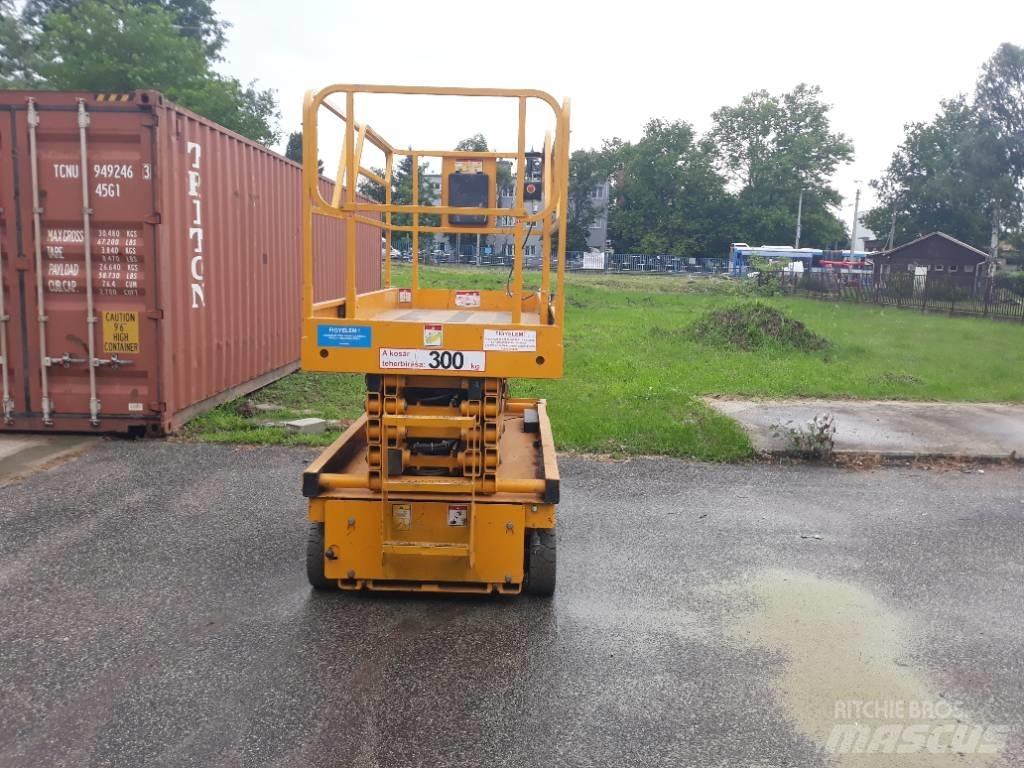 Haulotte Compact 12 Platforme foarfeca