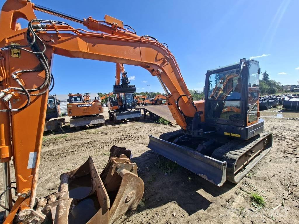 Doosan DX 85 R-3 Excavatoare 7t - 12t