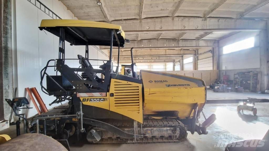 Bomag BF 300 Pavatoare asfalt
