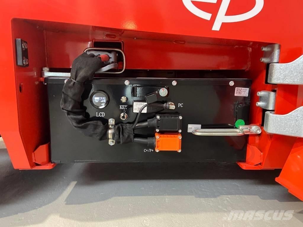 EP Equipment EFL252X Stivuitor electric