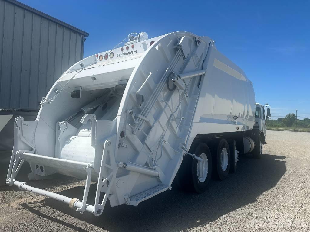 Autocar 32 Yd Camion de deseuri